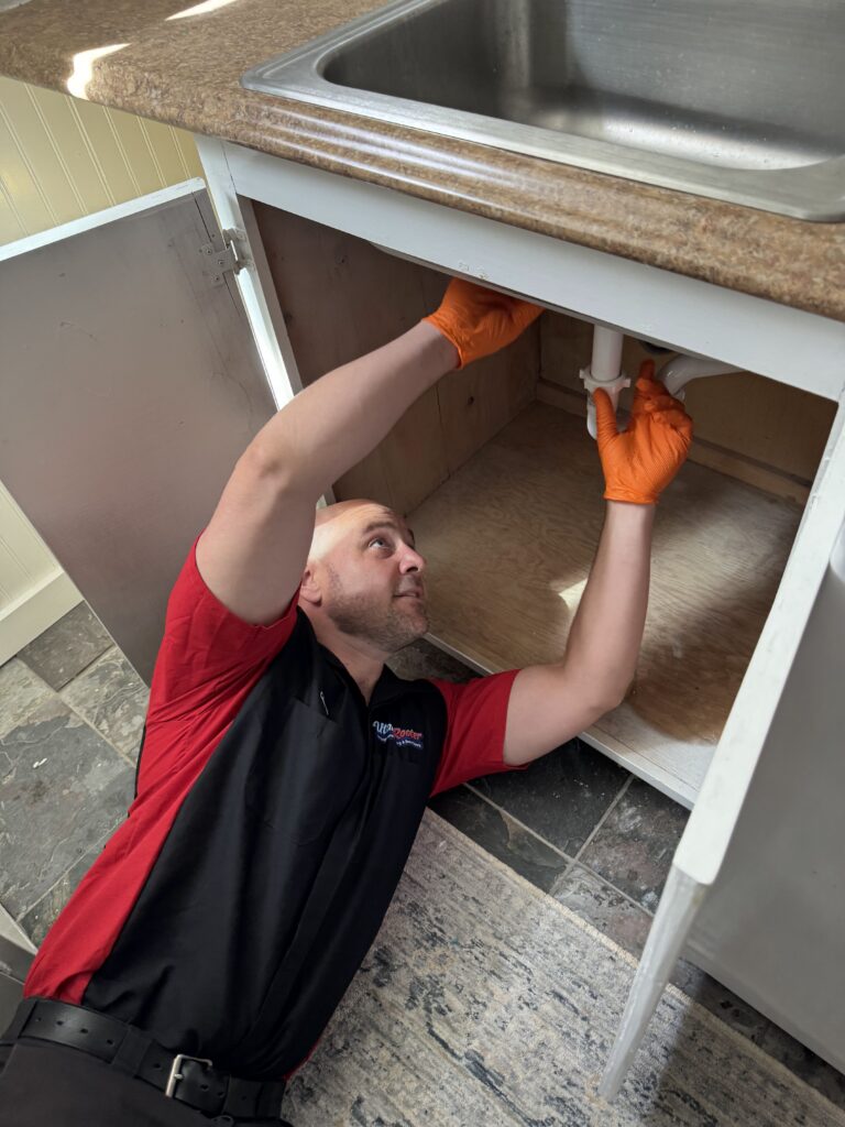 Utah Rooter technician working a sewer line in Salt Lake City